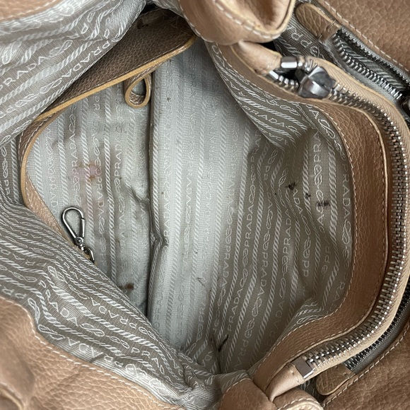 Prada Vitello Daino Side Pocket Tote Authentic  - Cream Color - Picture 10 of 11